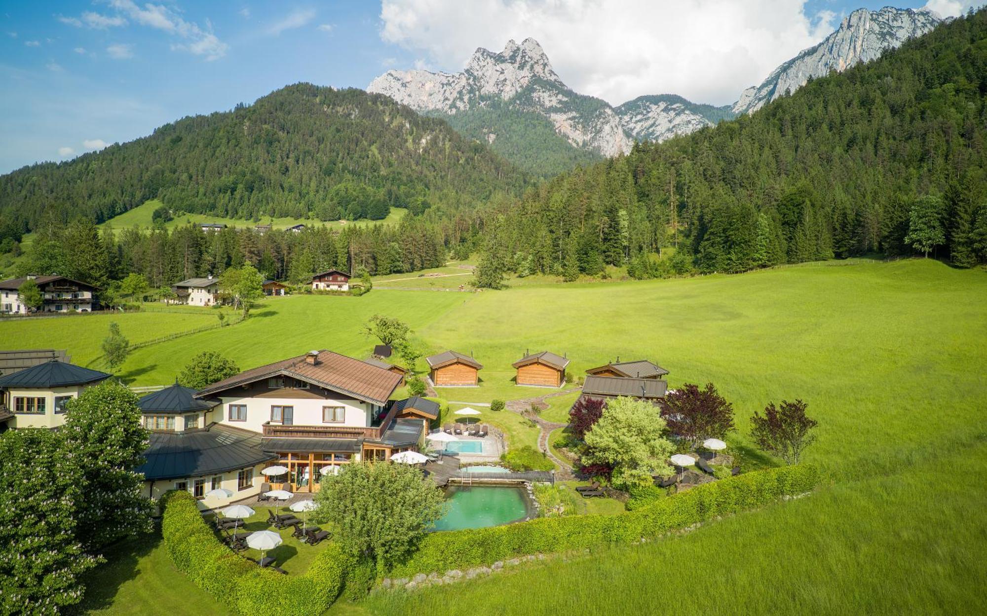 Hotel Vitaloase zu den drei Brüdern Unken Exterior foto